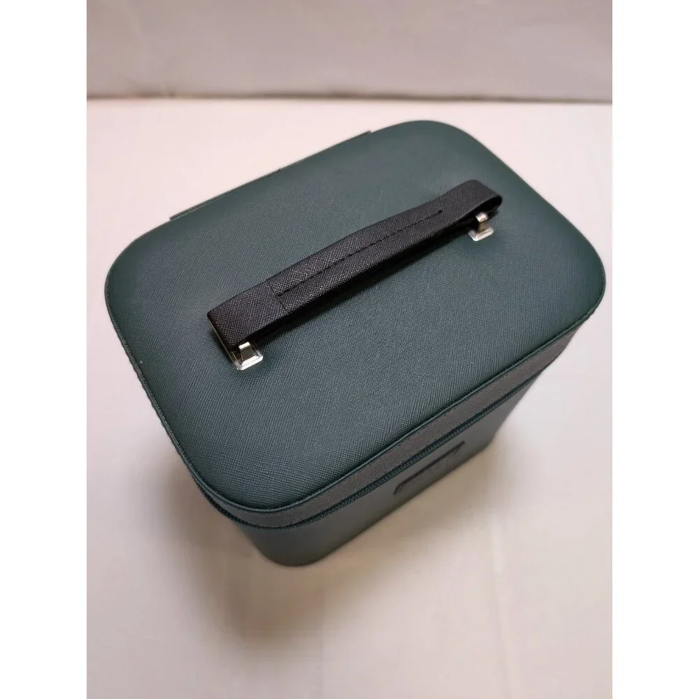 Avon Aromatherapy Avon Pure Essential Oils Diffuser Case New